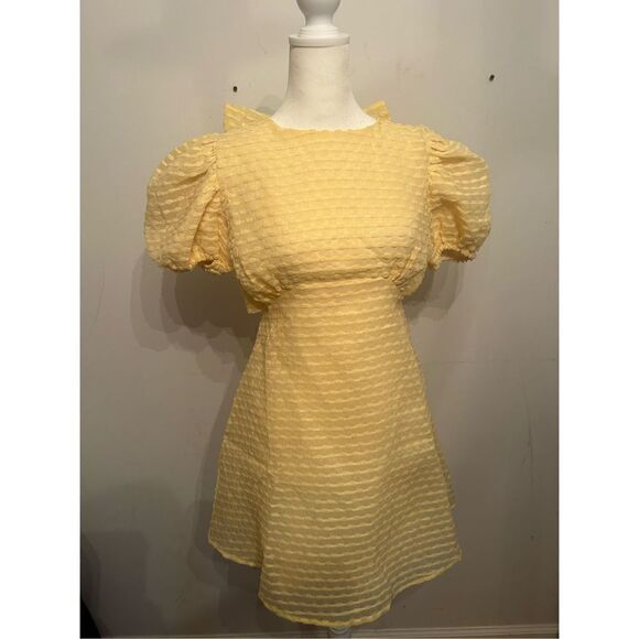 DREAM Sister Jane Sherbet Bow Mini Dress in Yellow size small - Picture 4 of 8
